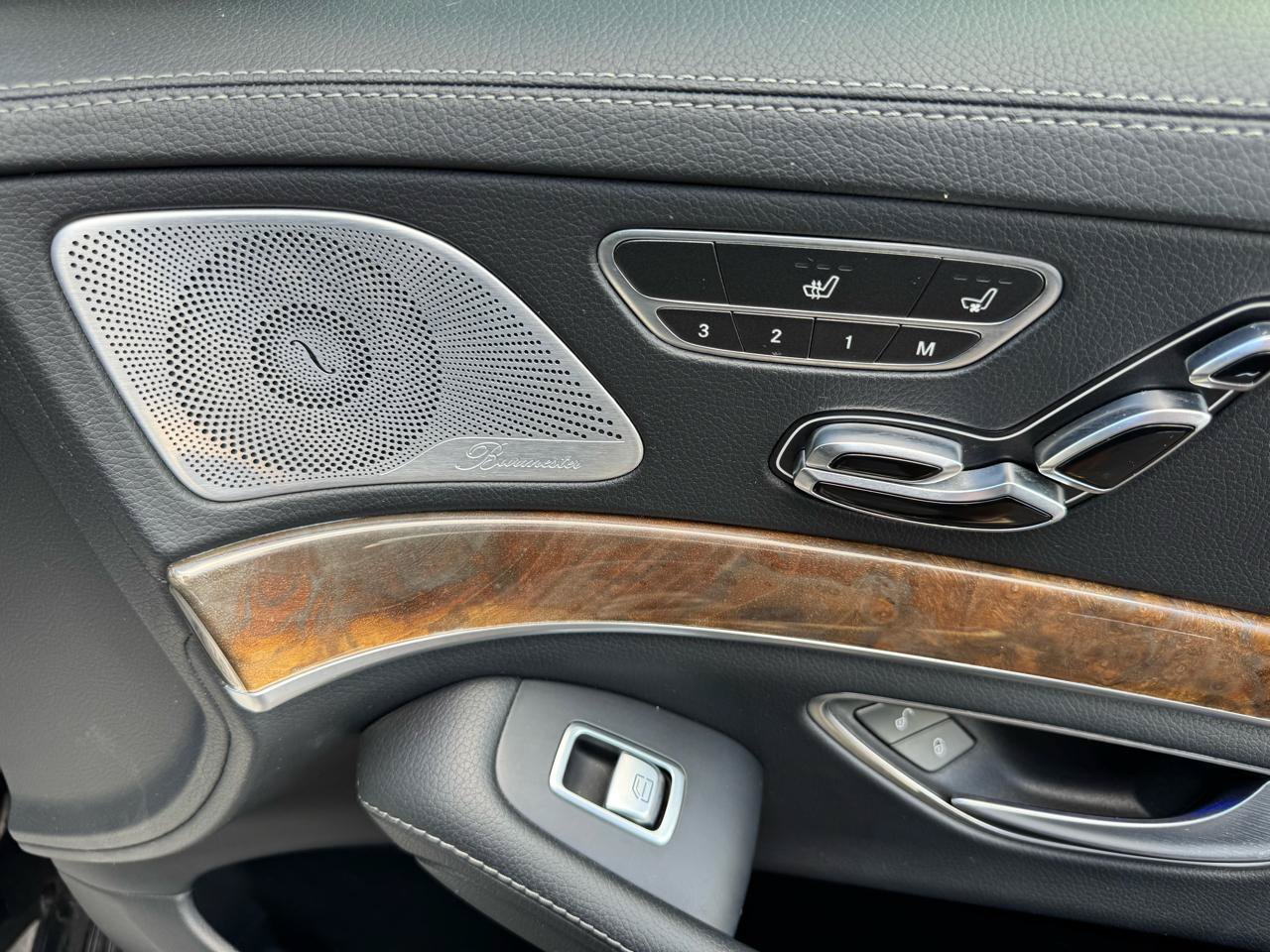 Used 2014 Mercedes-Benz S 550 Sedan image 27