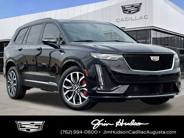 New 2025 Cadillac XT6 Sport w/ Technology Package