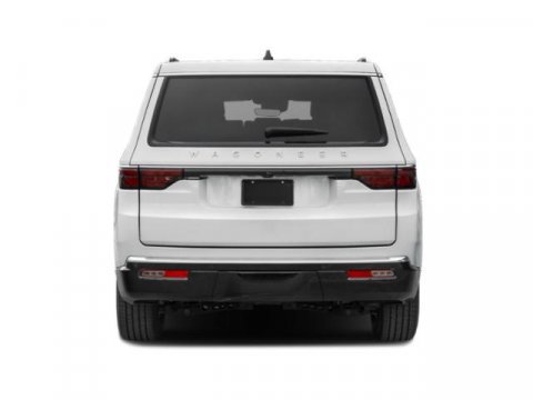 New 2025 Jeep Wagoneer Series II w/ HD Trailer Tow Package image 8