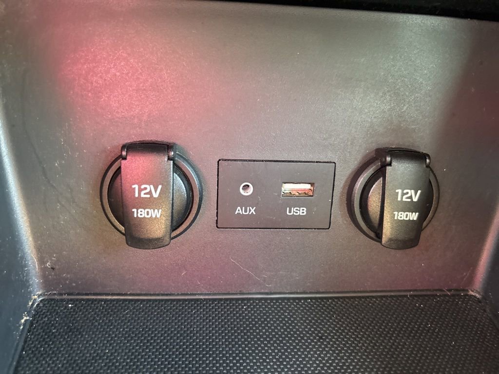 Used 2020 Hyundai Elantra GT image 24