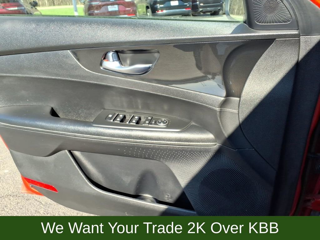 Used 2022 Kia Forte GT-Line w/ GT-Line Premium Package image 13