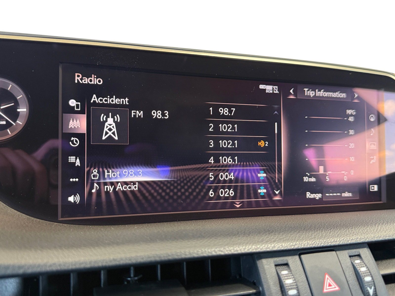 Used 2021 Lexus ES 350 F Sport w/ Accessory Package FWD image 18