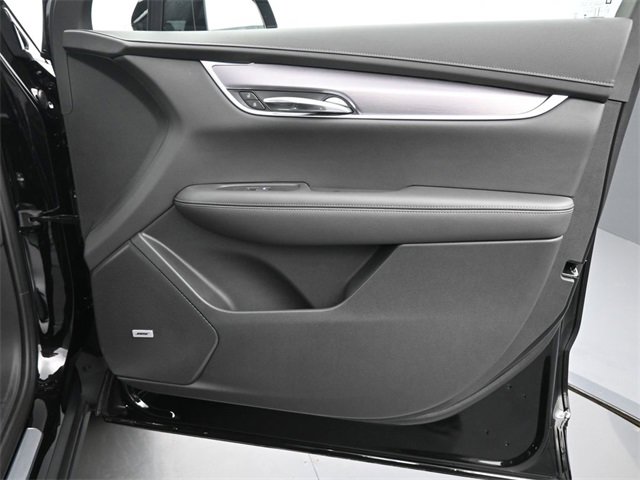 New 2025 Cadillac XT6 Luxury w/ LPO, Floor Liner Package image 21