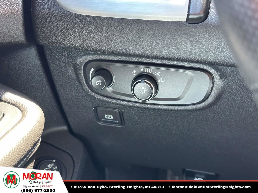 Certified 2023 GMC Terrain SLE w/ Driver Convenience Package FWD image 31