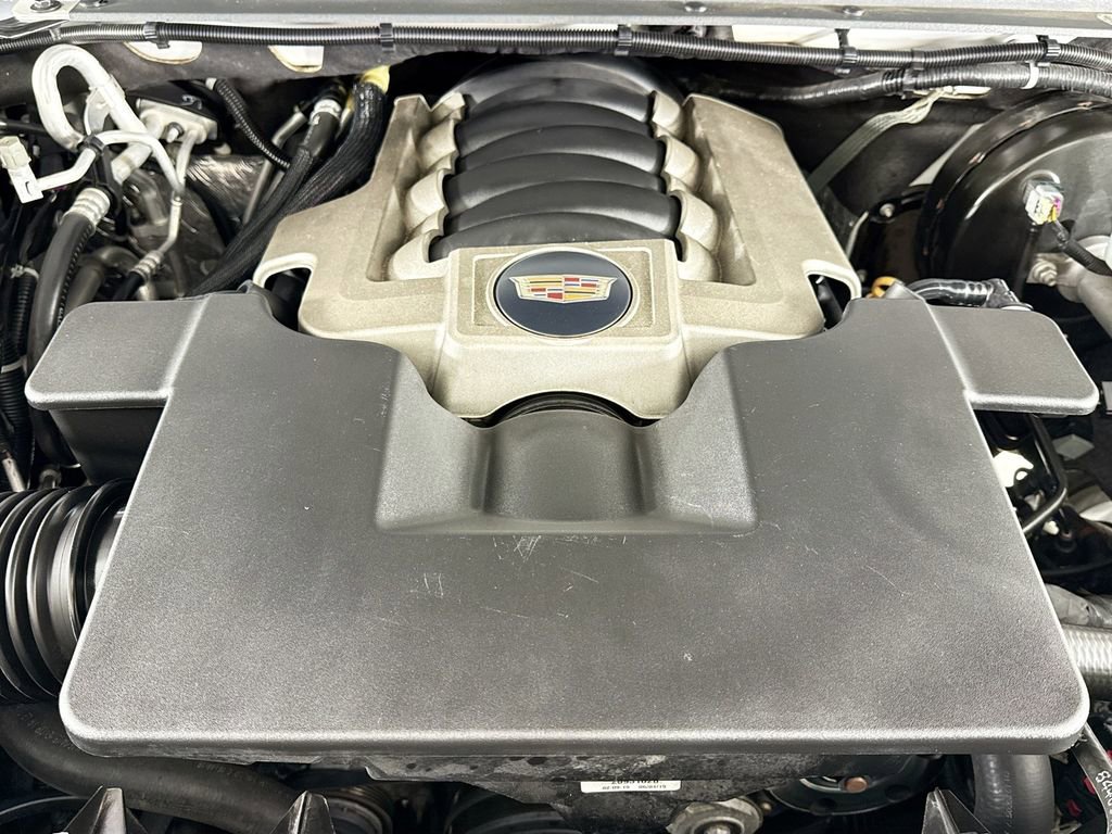 Used 2019 Cadillac Escalade ESV Luxury image 27