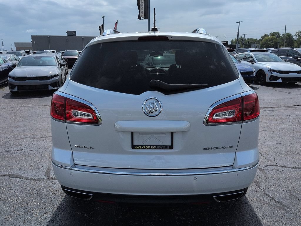 Used 2017 Buick Enclave Leather FWD image 6