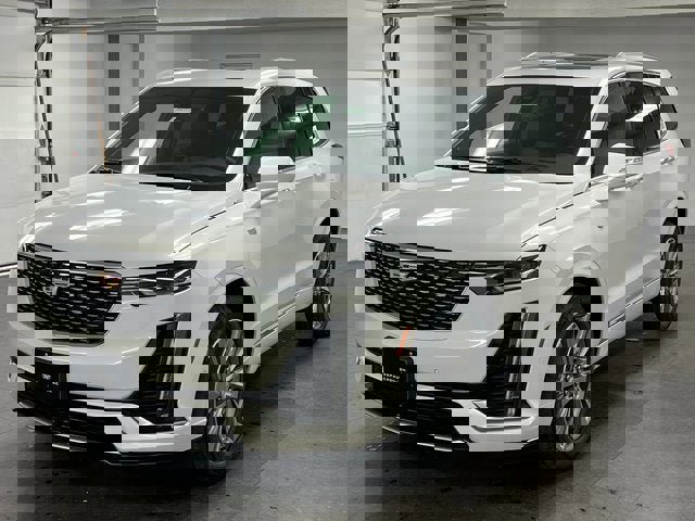 New 2025 Cadillac XT6 Premium Luxury w/ Technology Package