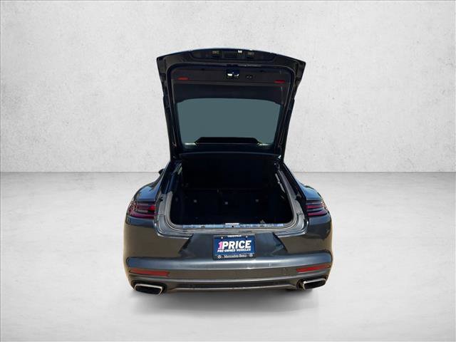 Used 2019 Porsche Panamera RWD image 6