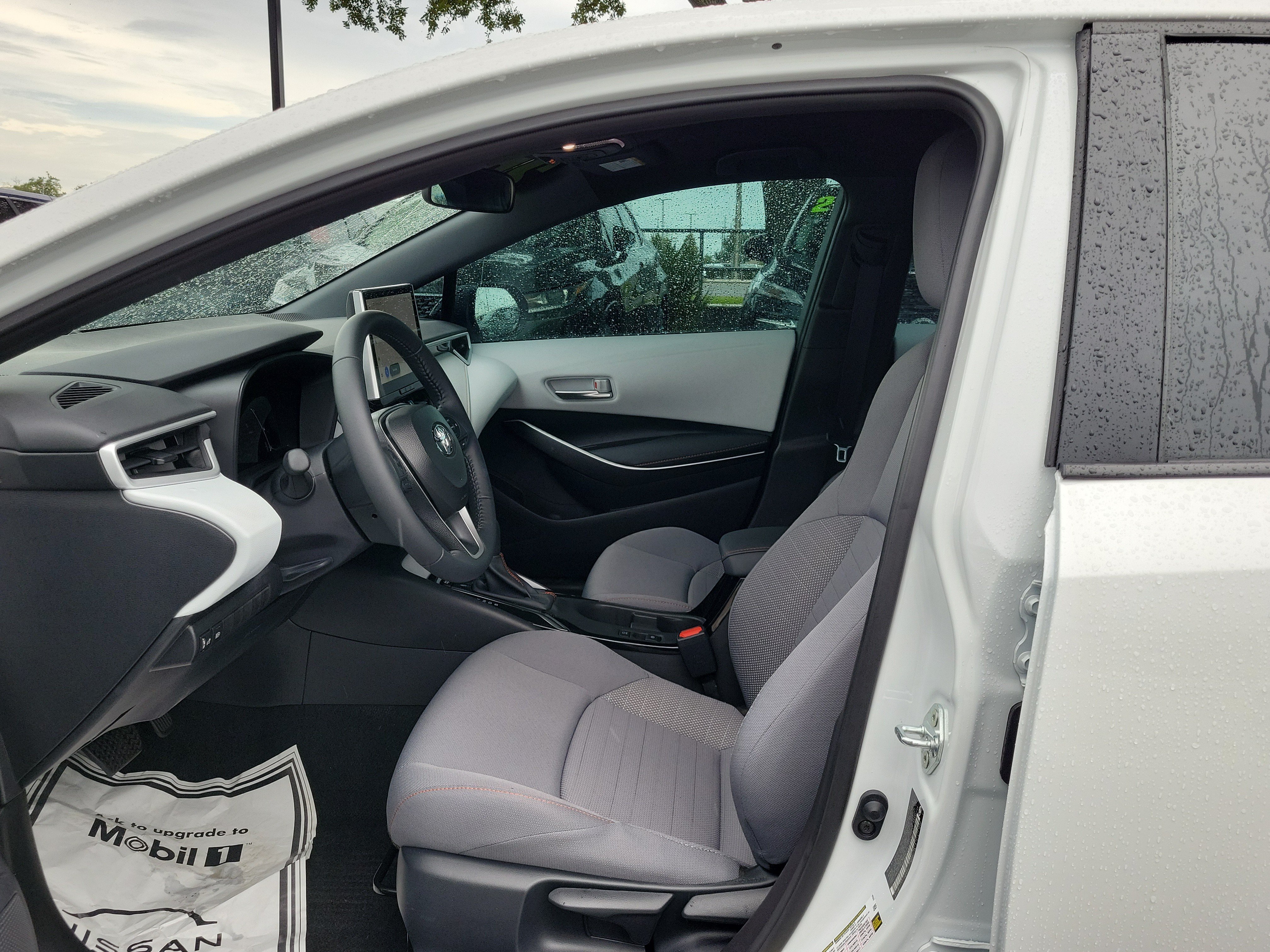 Used 2025 Toyota Corolla FX w/ Convenience Package FWD image 18