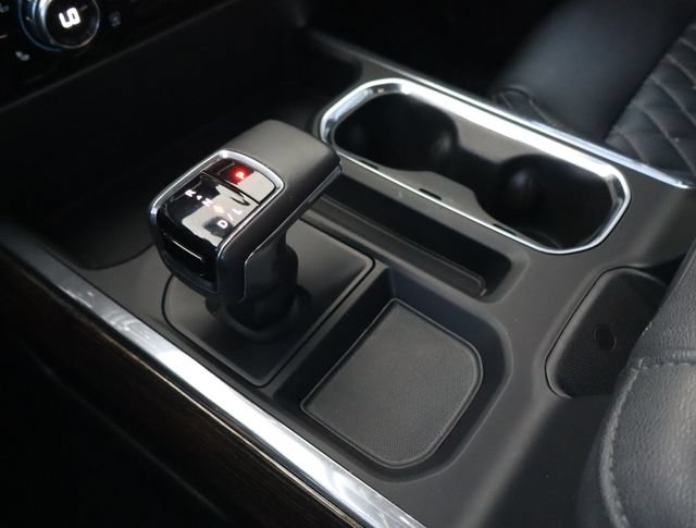 Used 2023 GMC Sierra 1500 Elevation w/ Preferred Package AWD/4WD image 44