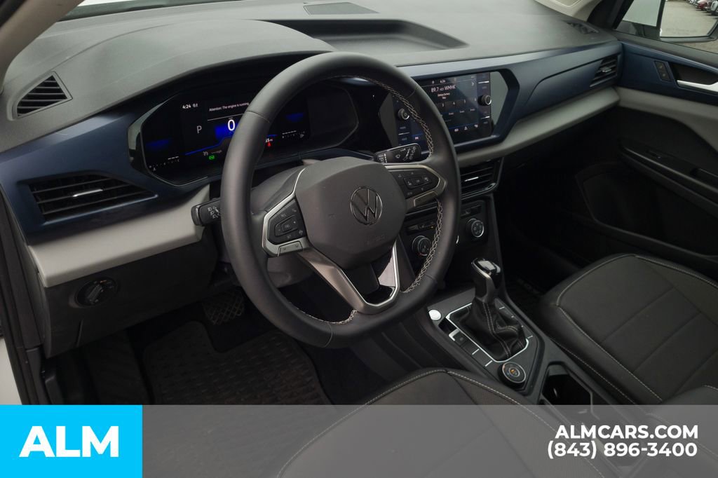 Used 2022 Volkswagen Taos SE image 14