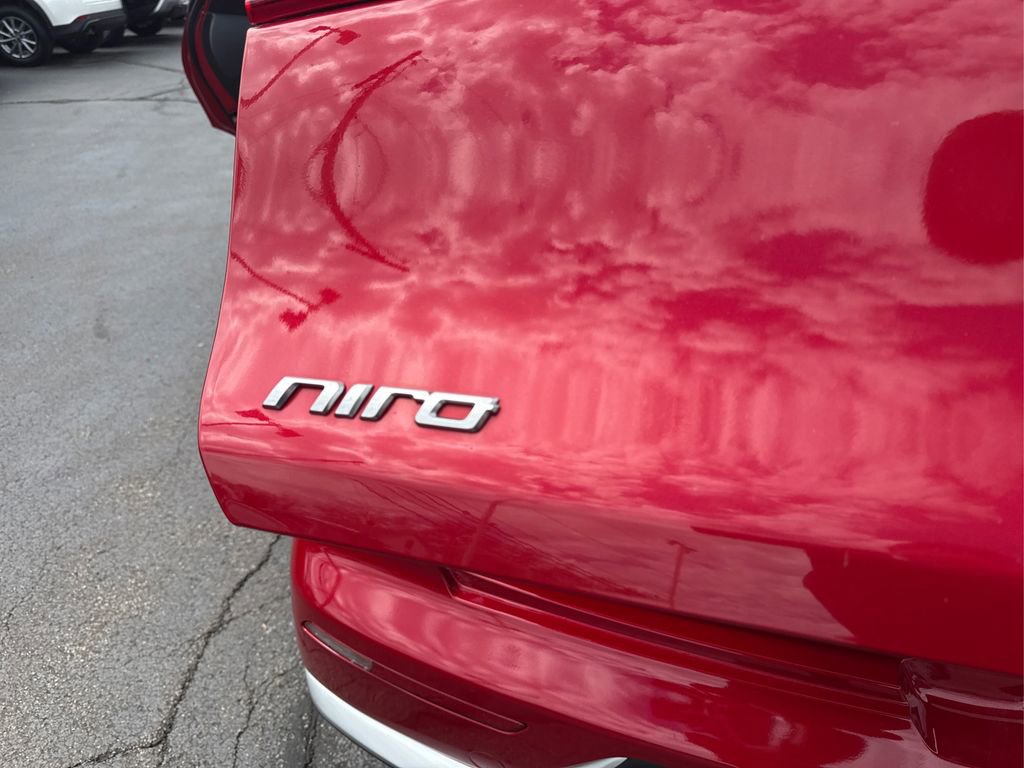Used 2019 Kia Niro LX FWD image 14