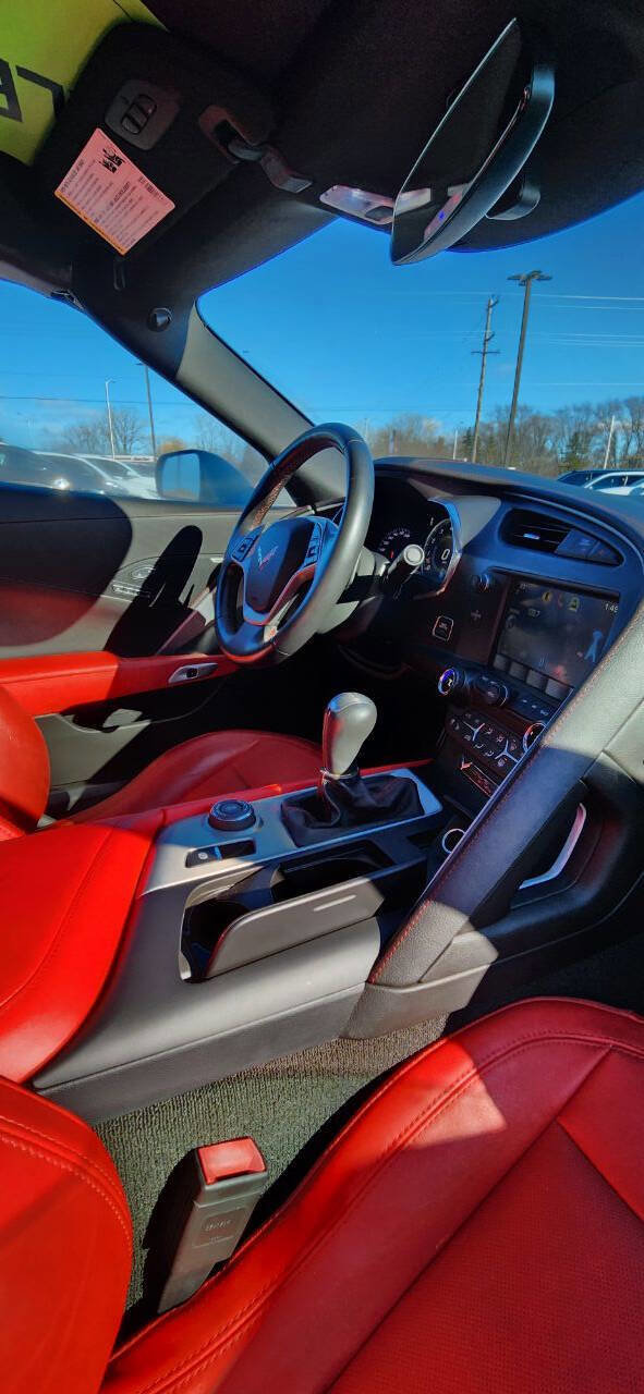 Used 2015 Chevrolet Corvette Stingray Convertible w/ 2LT Preferred Equipment Group image 30