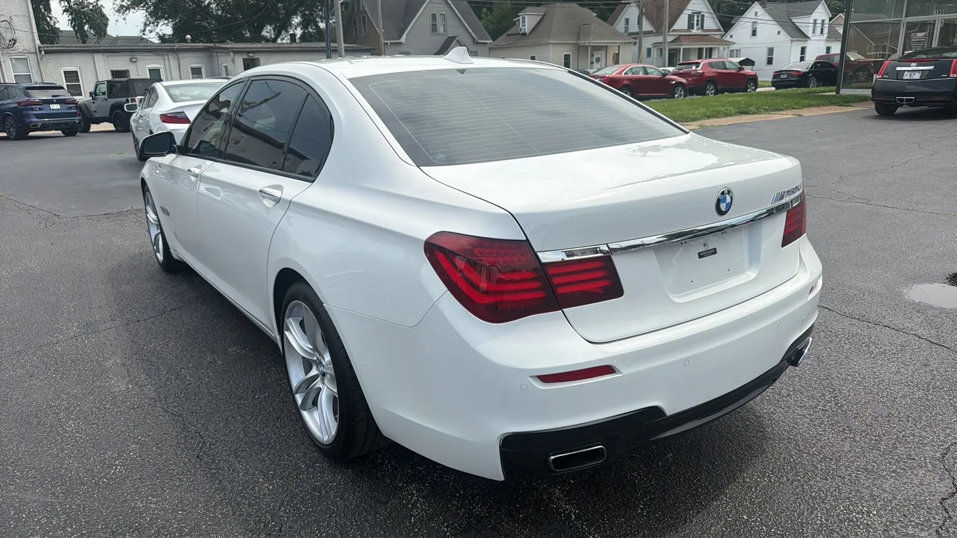 Used 2013 BMW 750Li RWD image 7
