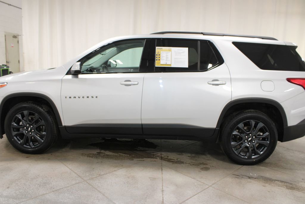 Used 2021 Chevrolet Traverse RS FWD image 6