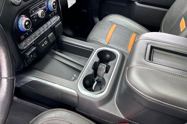 Used 2020 GMC Sierra 1500 AT4 w/ AT4 Premium Package image 16