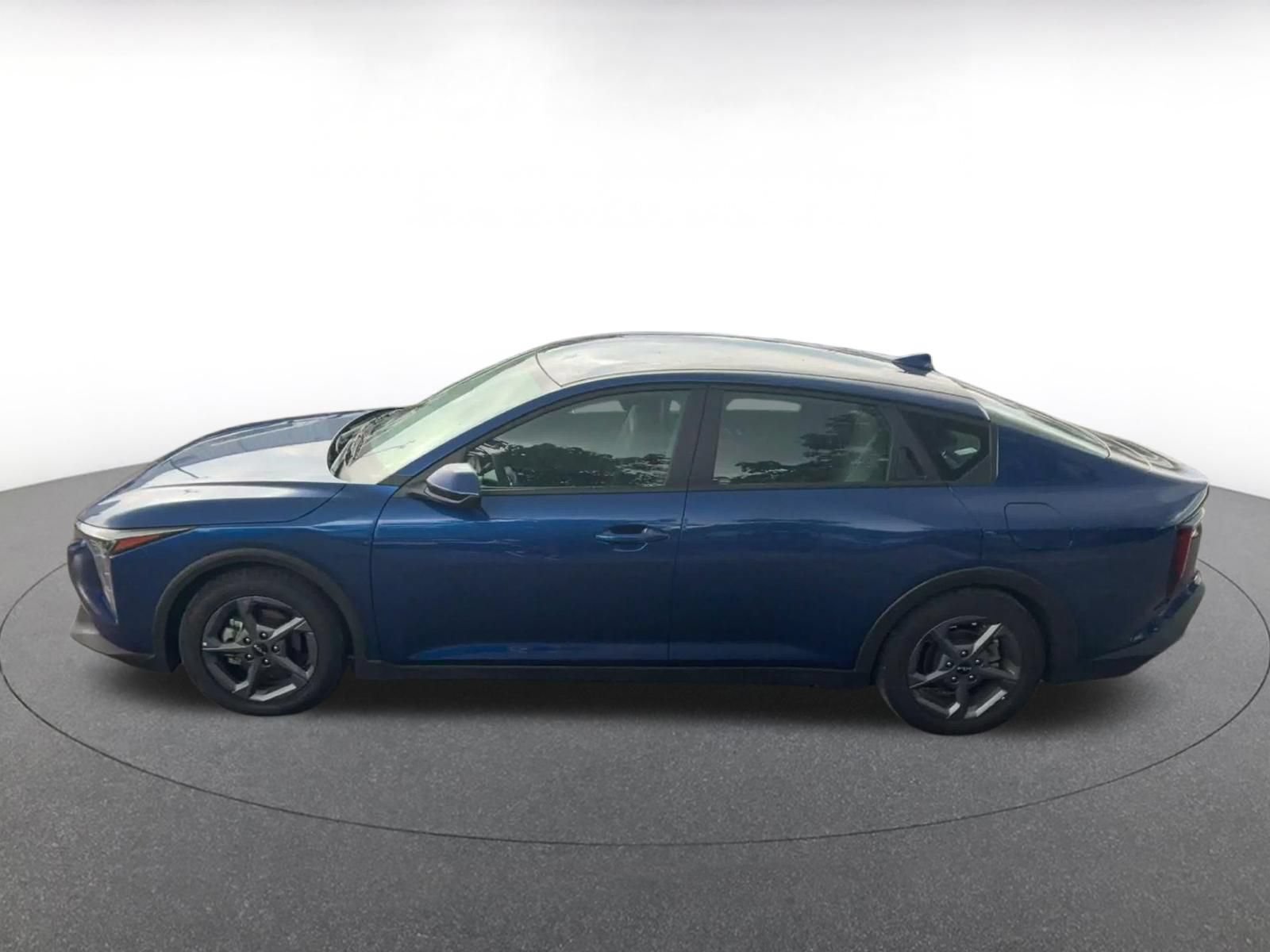 Used 2025 Kia K4 FWD image 9