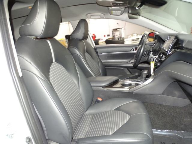 Used 2023 Toyota Camry SE FWD image 14