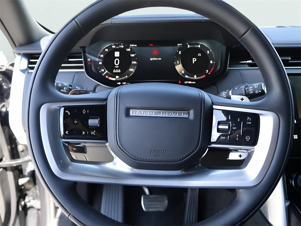 Used 2023 Land Rover Range Rover SV image 30