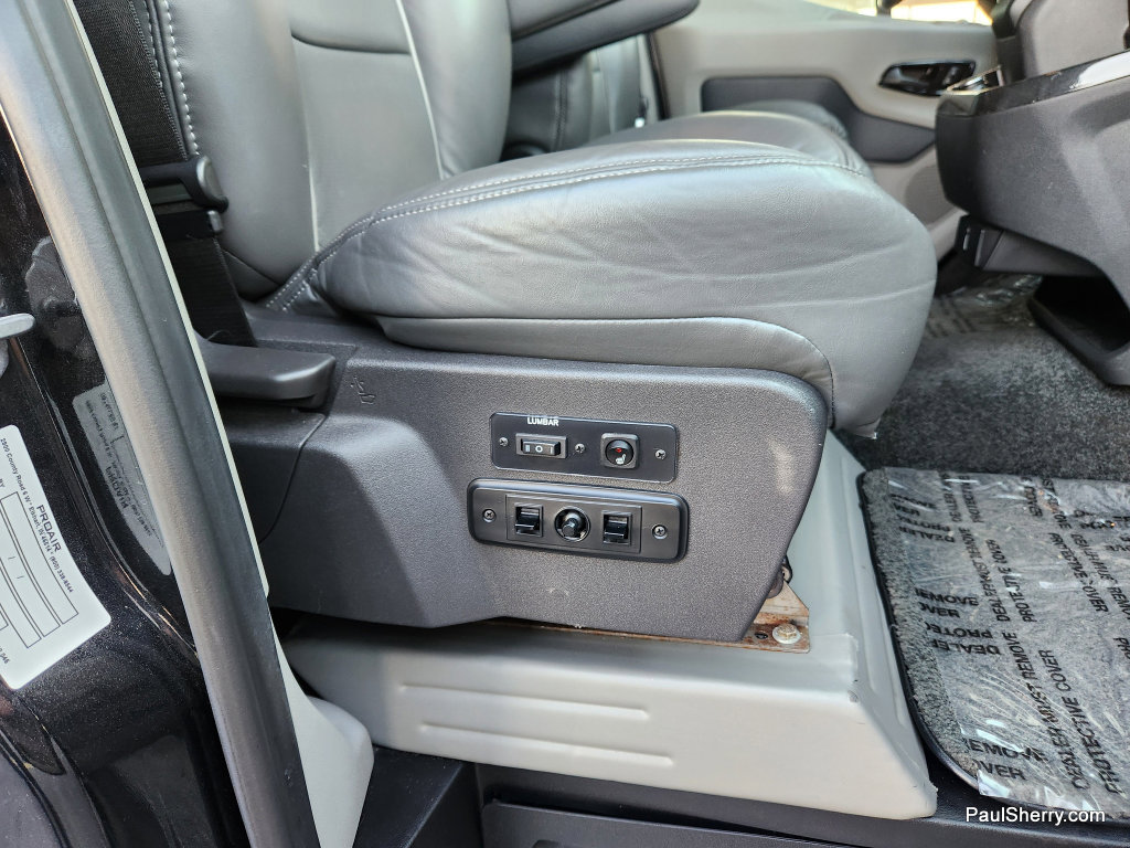 Used 2019 Ford Transit 150 148 Low Roof w/ Exterior Upgrade Package image 55