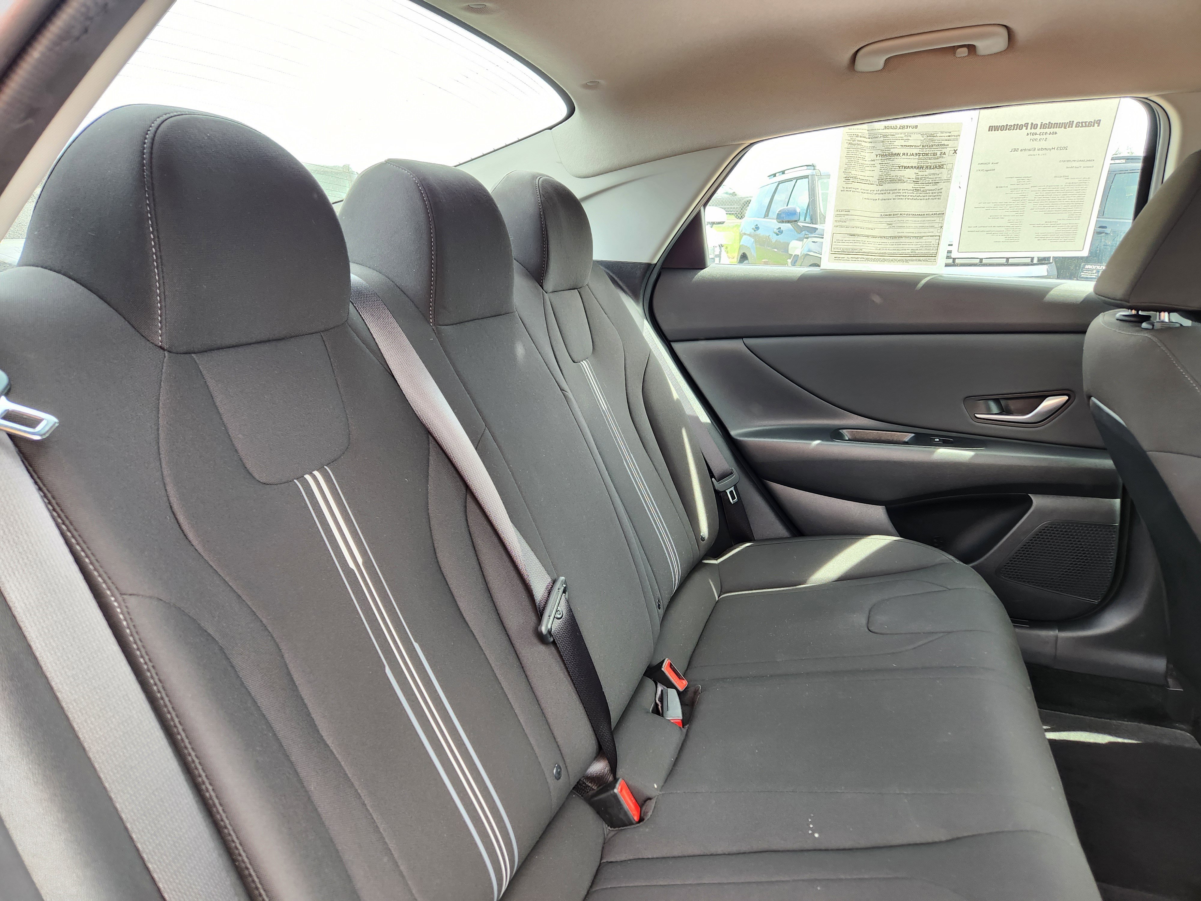 Certified 2023 Hyundai Elantra SEL w/ Preferred Accessory Package FWD image 15
