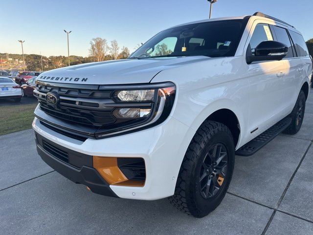 New 2025 Ford Expedition Tremor image 3