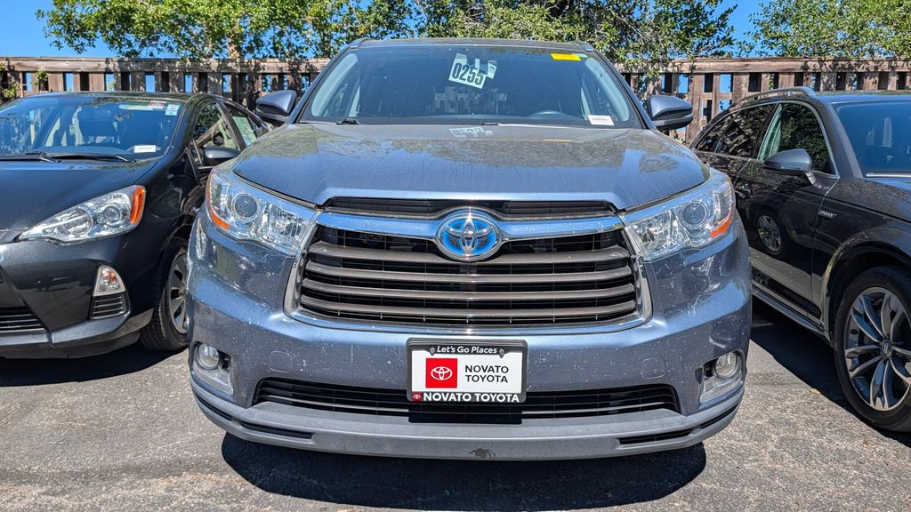 Used 2015 Toyota Highlander Limited image 2