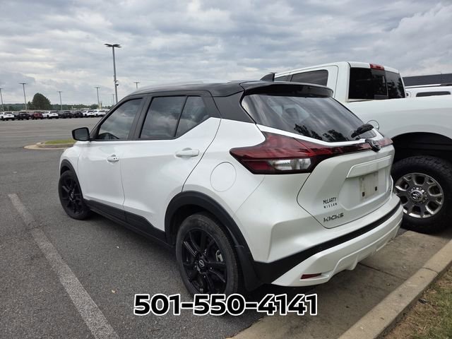 Used 2023 Nissan Kicks SV FWD image 2