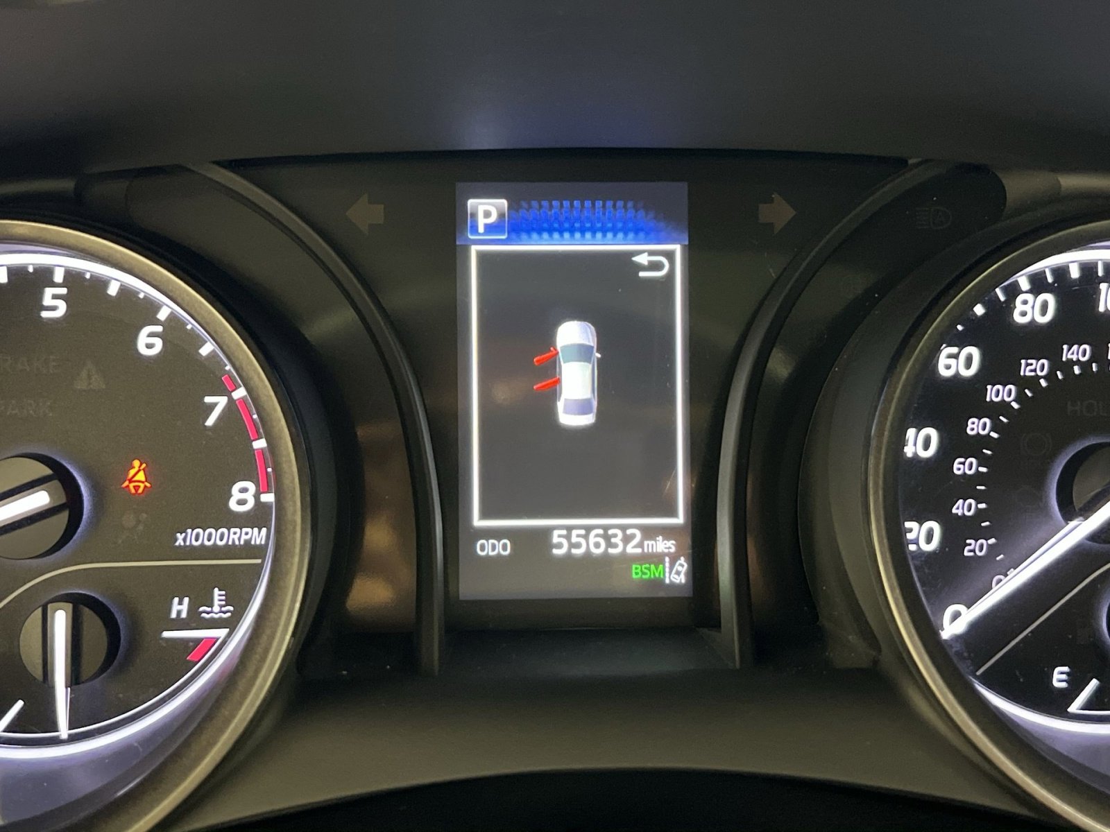 Used 2022 Toyota Camry SE w/ Cold Weather Package image 17