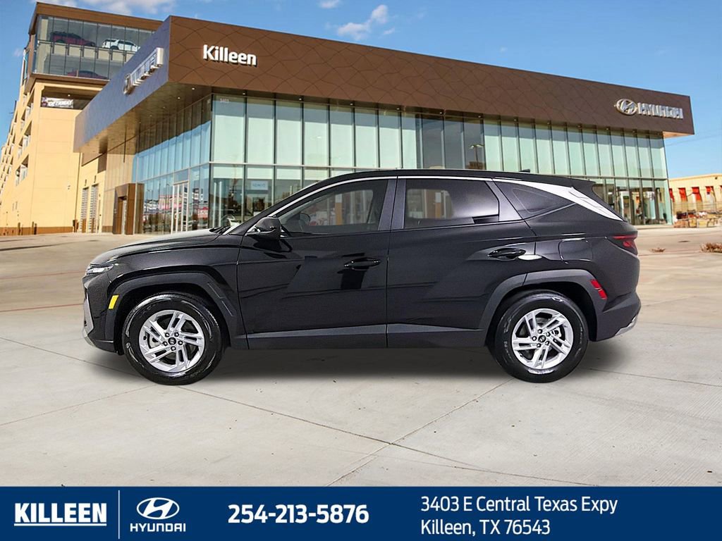 Used 2025 Hyundai Tucson SE FWD image 5