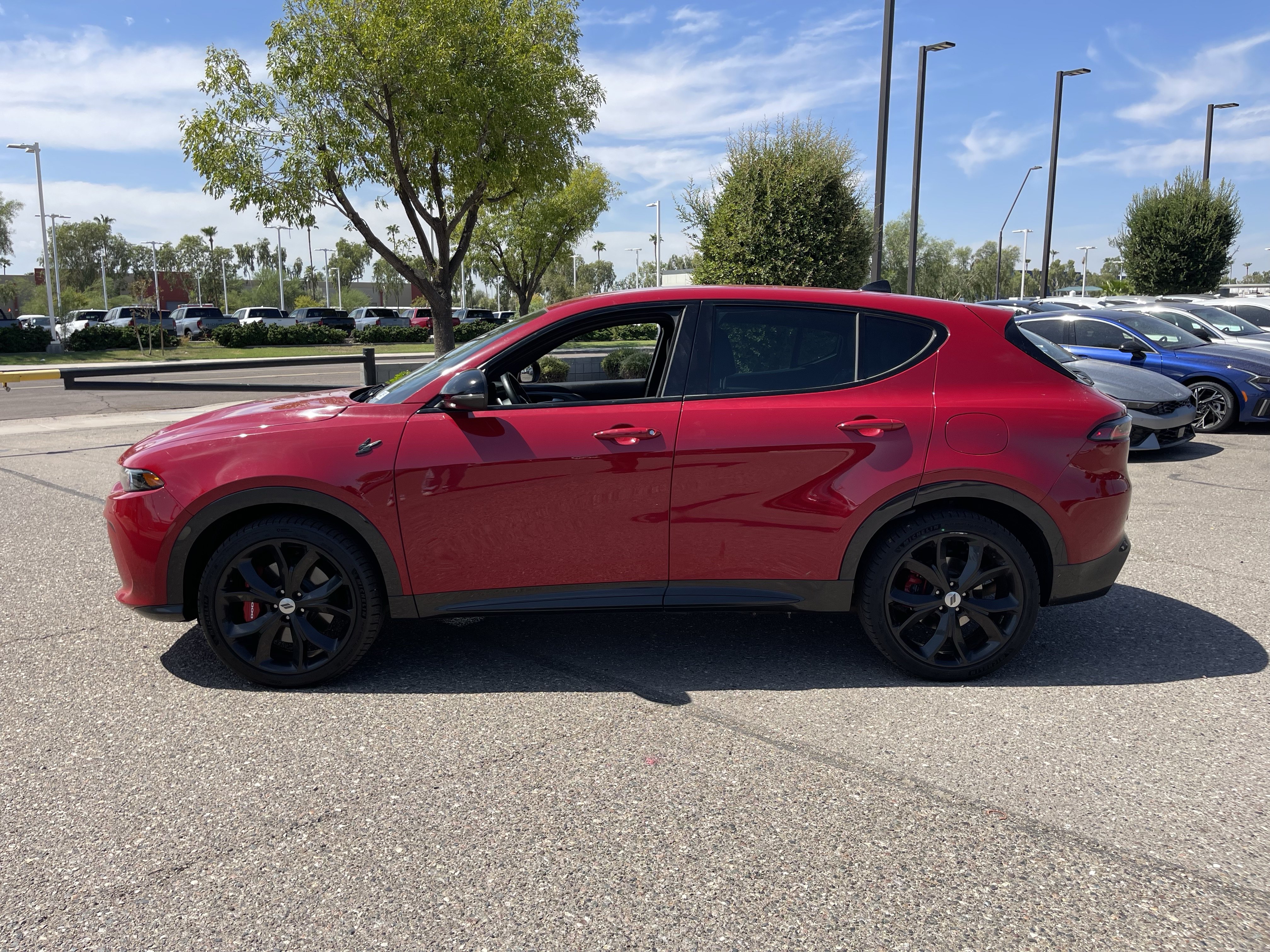 Used 2024 Dodge Hornet R/T AWD/4WD image 3