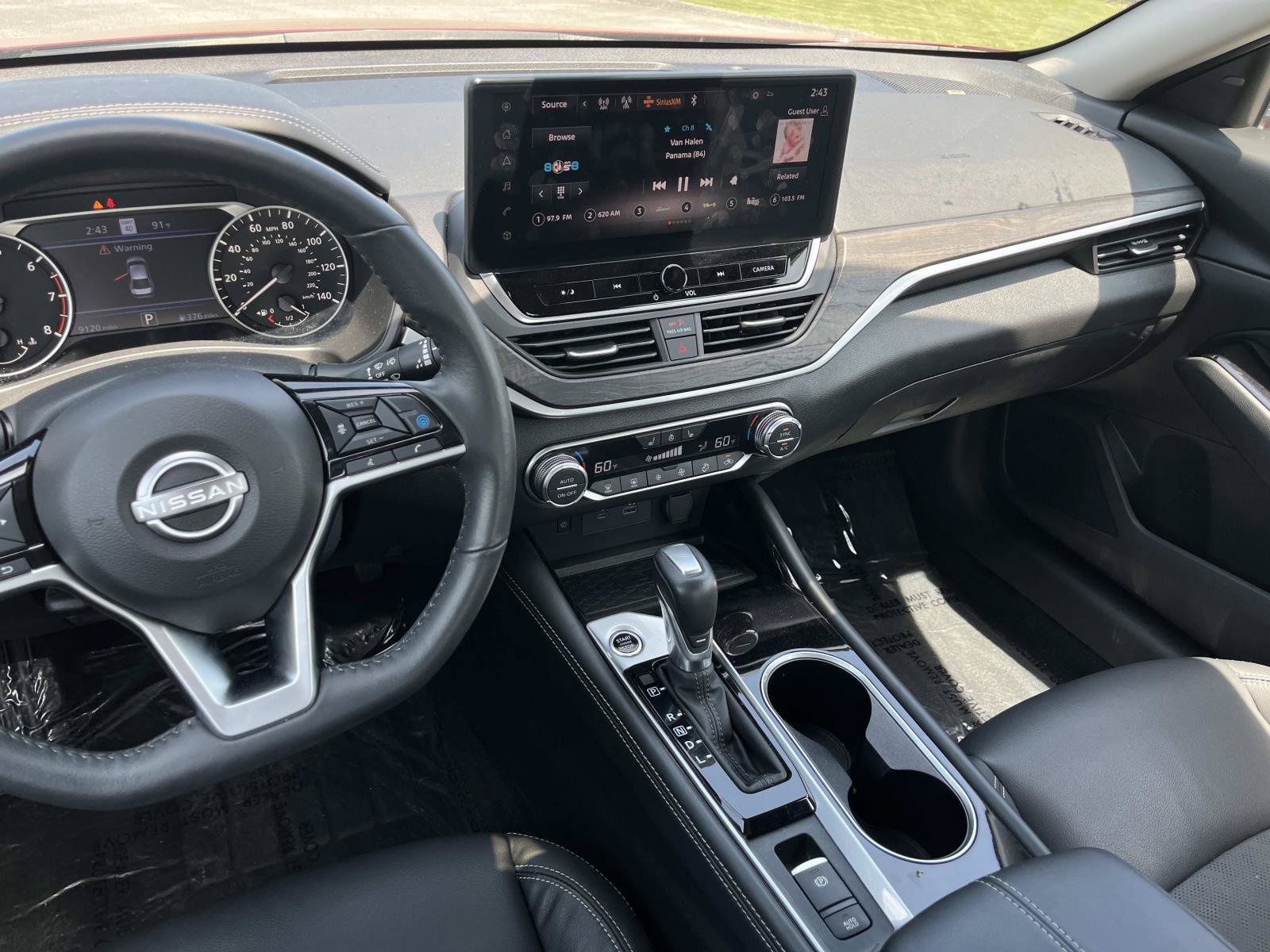 Used 2024 Nissan Altima 2.5 SL FWD image 14