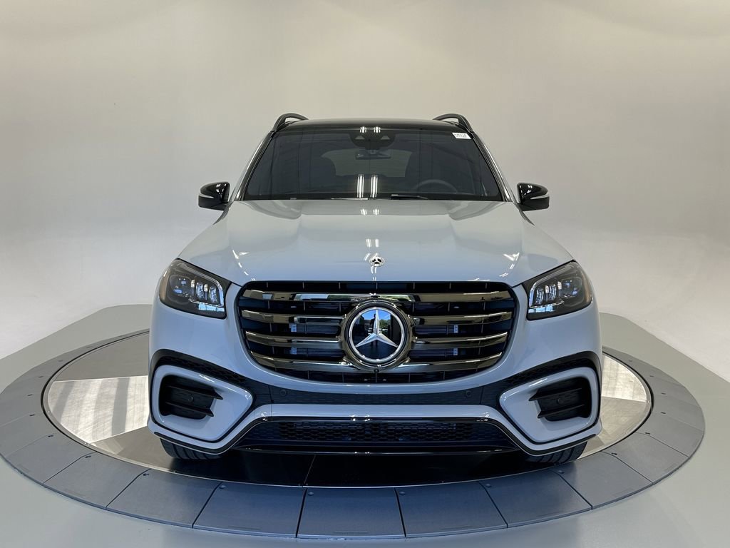 New 2026 Mercedes-Benz GLS 580 4MATIC image 2