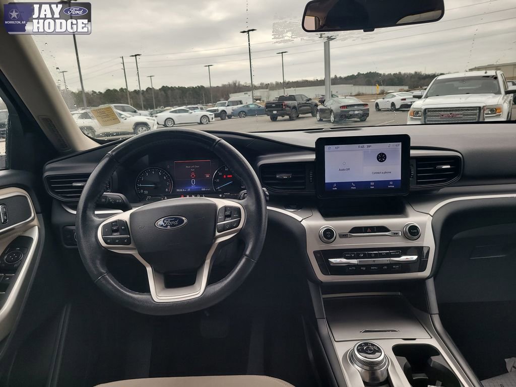 Certified 2022 Ford Explorer XLT image 29