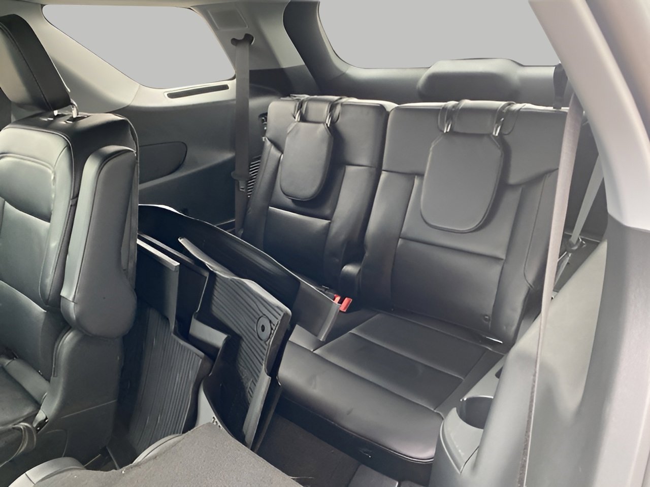 Used 2023 Ford Explorer Limited w/ Equipment Group 301A image 38