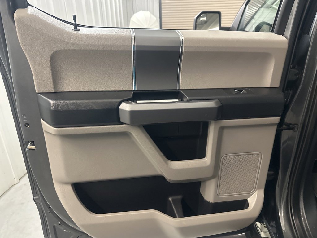 Used 2020 Ford F150 XLT w/ Equipment Group 302A Luxury image 31