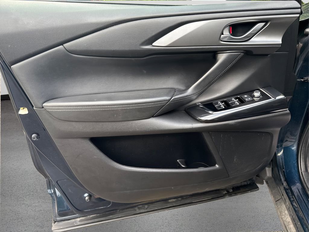 Used 2019 MAZDA CX-9 Touring image 24