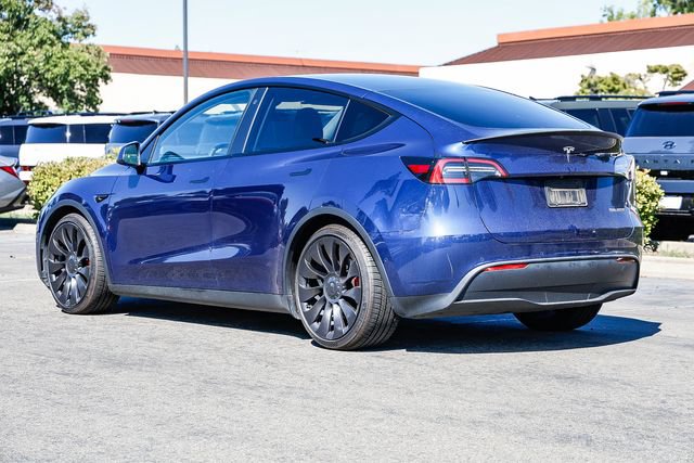 Used 2022 Tesla Model Y Performance AWD/4WD image 2
