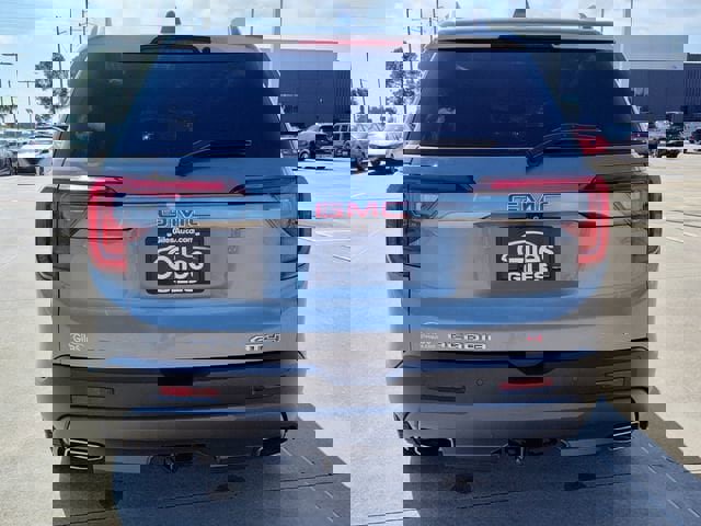 Used 2022 GMC Acadia AT4 w/ Preferred Package image 5