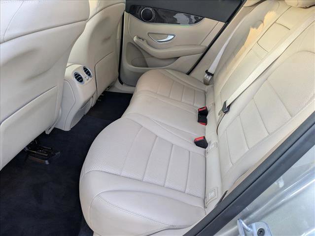 Used 2022 Mercedes-Benz GLC 300 image 18