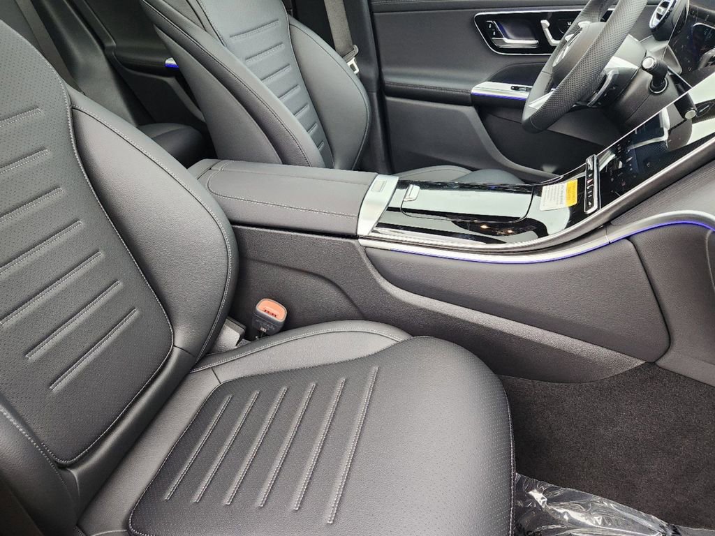 New 2025 Mercedes-Benz GLC 300 4MATIC image 18