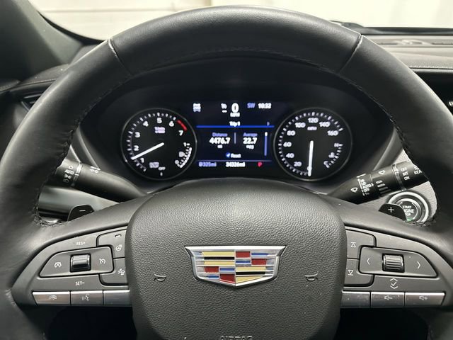 Used 2022 Cadillac XT4 Premium Luxury w/ Technology Package AWD/4WD image 10