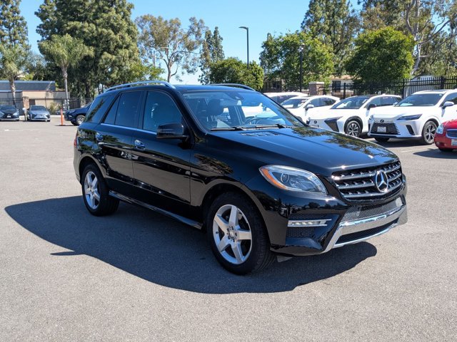 Used 2015 Mercedes-Benz ML 400 4MATIC image 3