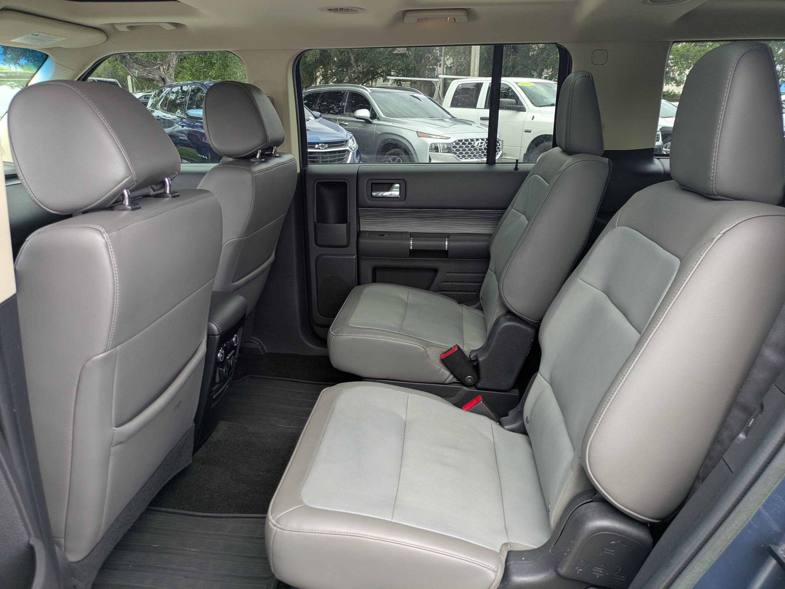 Used 2019 Ford Flex Limited w/ Equipment Group 303A AWD/4WD image 13