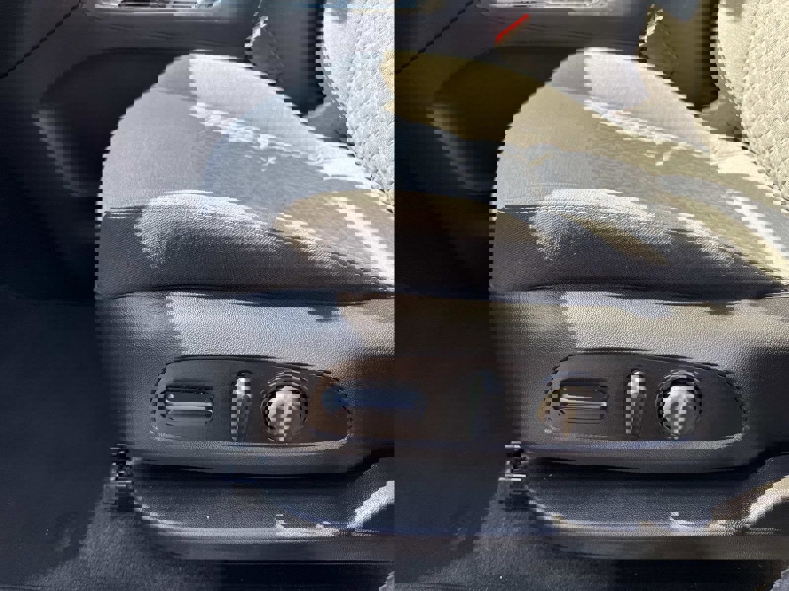 Certified 2023 Chevrolet Equinox LT image 8