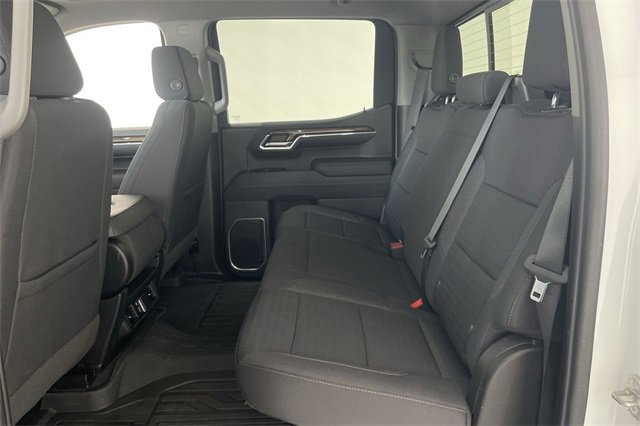 Used 2023 GMC Sierra 1500 SLE image 41