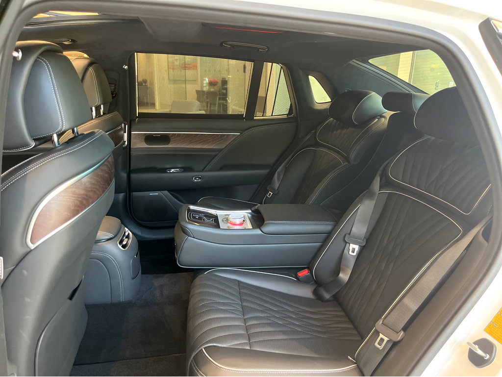 New 2025 Genesis G90 3.5T image 25