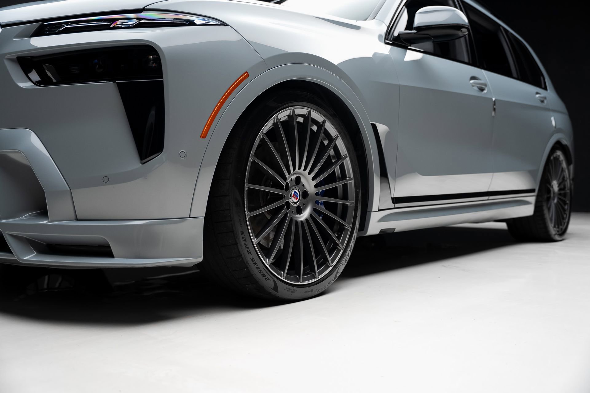 Used 2024 BMW ALPINA XB7 AWD/4WD image 85