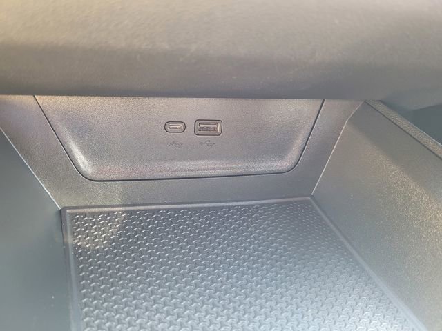 Used 2025 Chevrolet Equinox LT image 21
