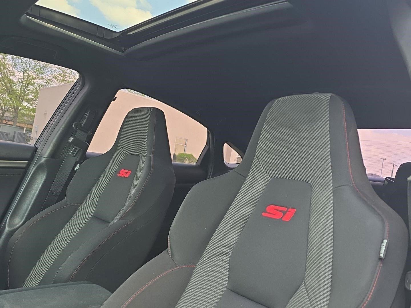 Used 2018 Honda Civic Si image 9